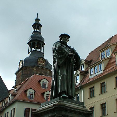 Hotel Garni Pension Zur Lutherstadt Lutherstadt Eisleben Eksteriør billede