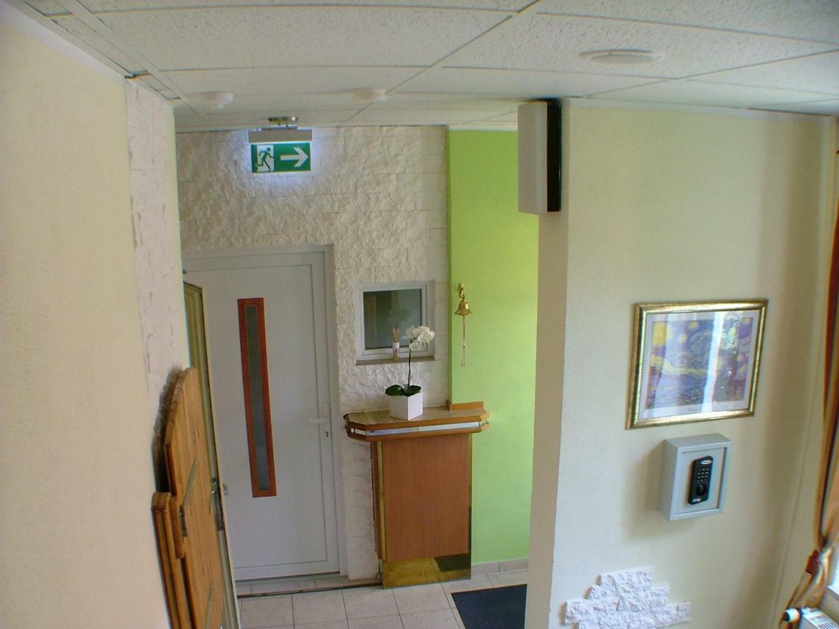 Hotel Garni Pension Zur Lutherstadt Lutherstadt Eisleben Eksteriør billede
